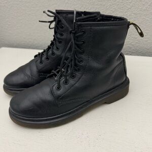 Dr Martens Delaney Black Leather Lace Up Combat Boots Kids Size 3